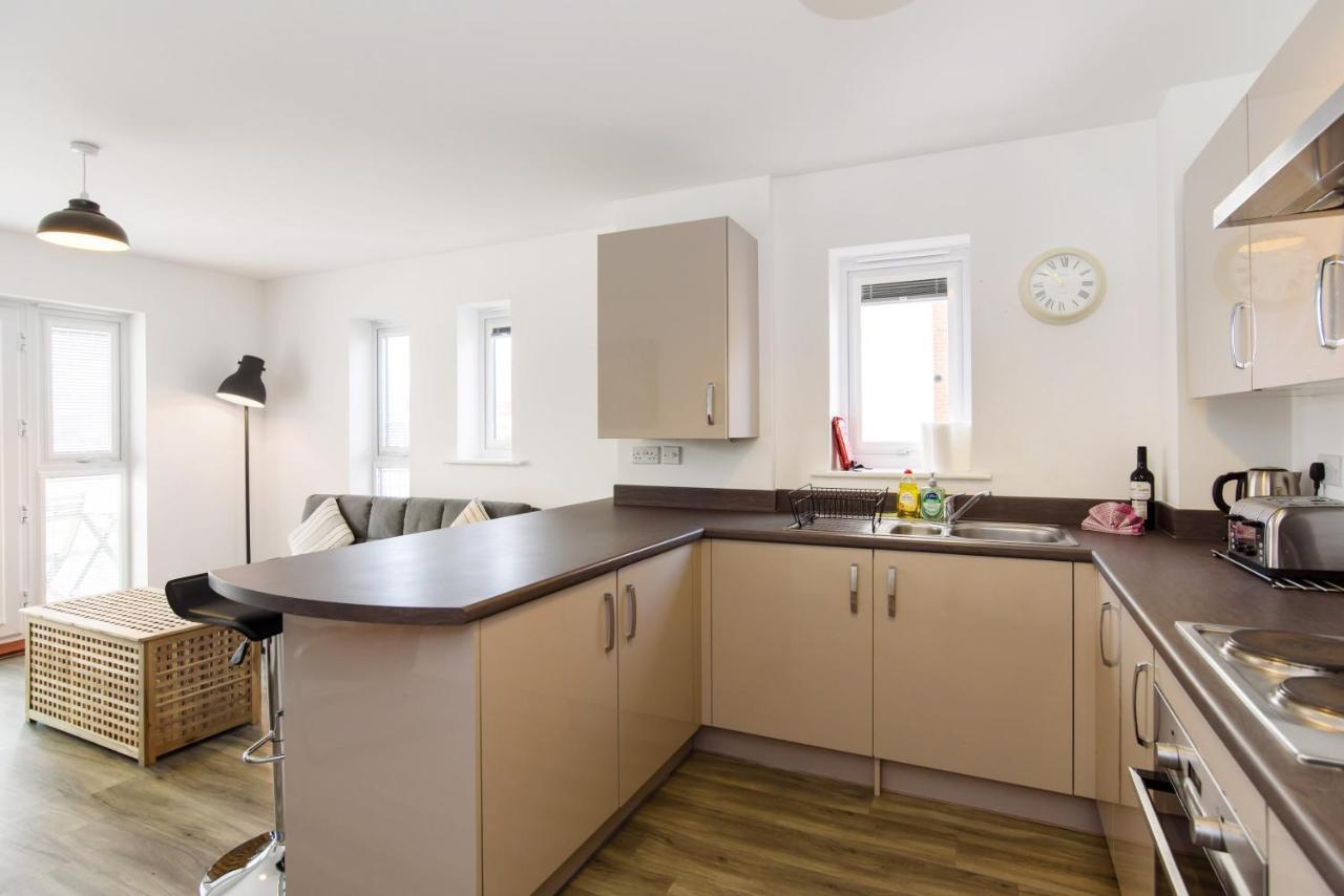 Apartament Raphael Retreat Newport  Zewnętrze zdjęcie