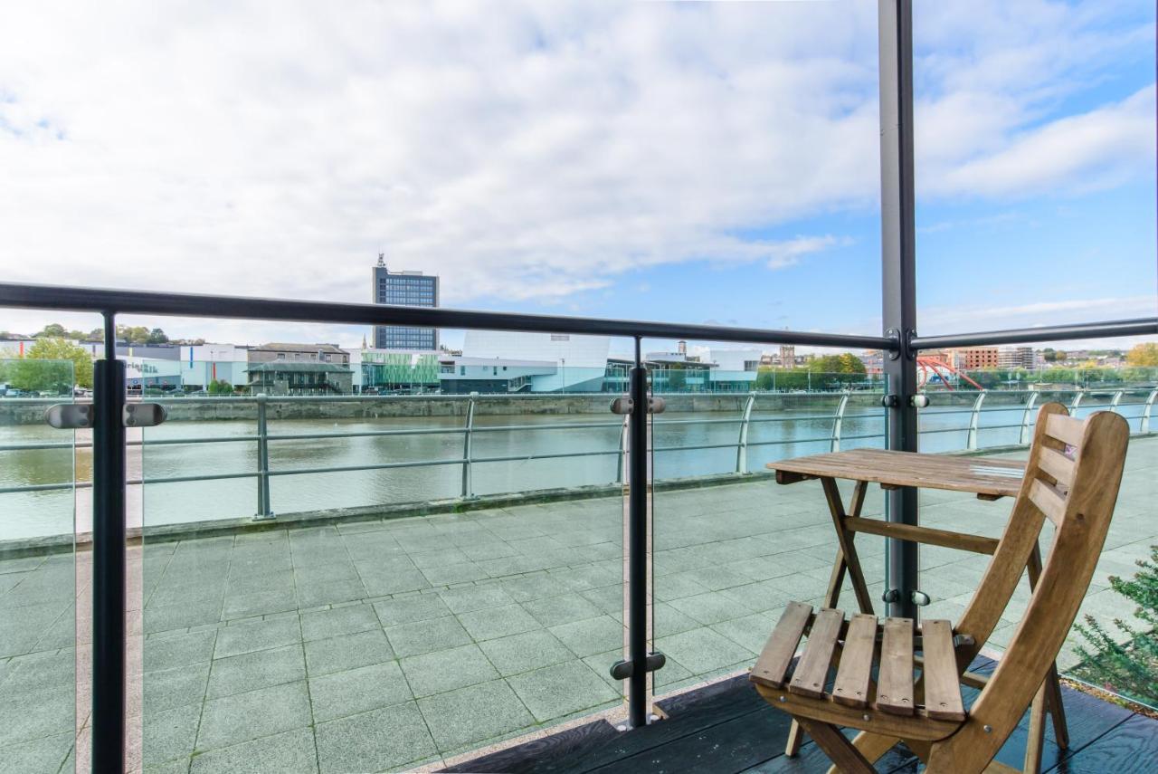 Apartament Raphael Retreat Newport  Zewnętrze zdjęcie